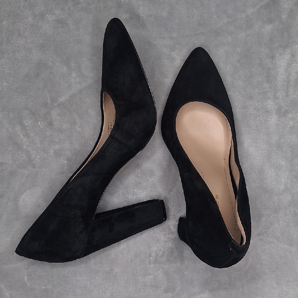 BCBGENERATION Suede Leather Pointed Toe  Block Classic Heels Black Size 10 M
